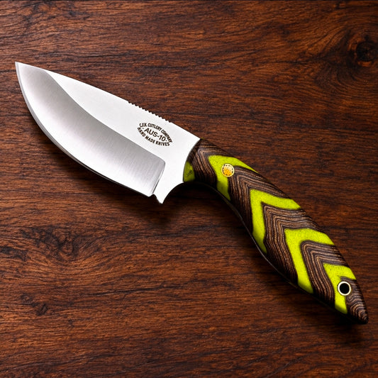 CFK AUS-10 Hunting Knife - UV Reactive G10 Handle